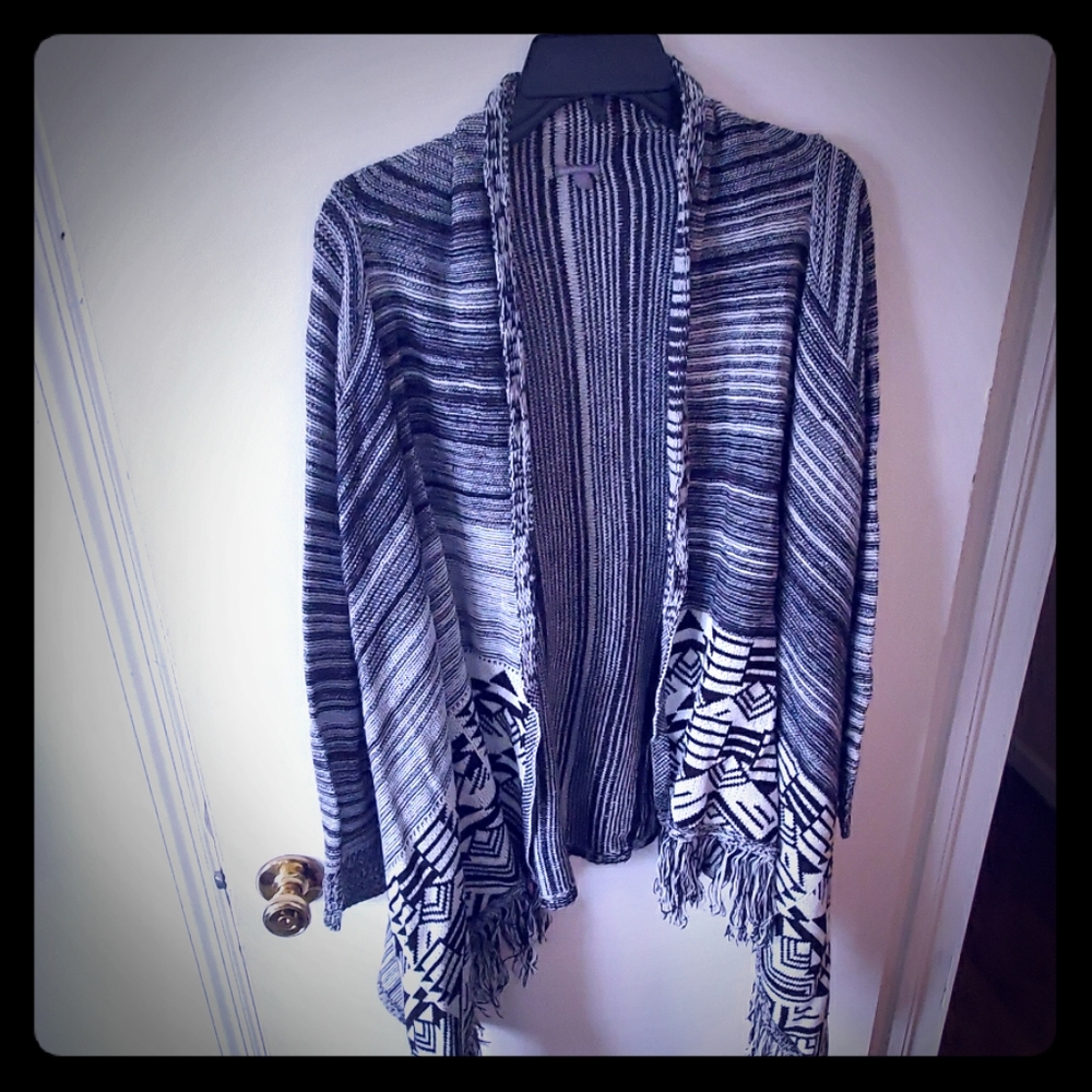 Tapered Sweater Cartigan